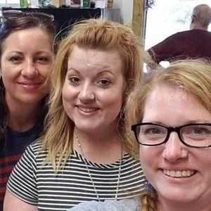 Meet your Posher, Debbie